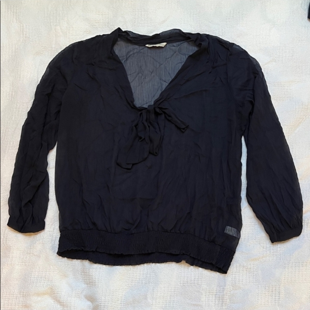Old Navy Sheer Women's Black Tie-Front Blouse